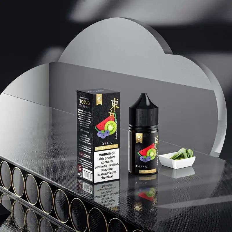 Lush kiwi berry by TOKYO GOLDEN series 30ml bottle